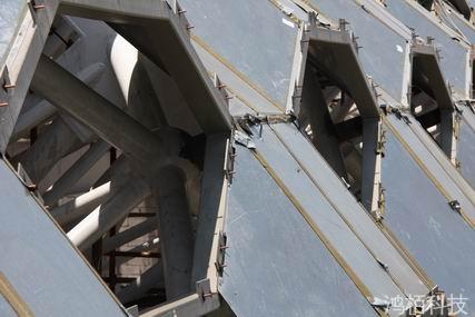 Empowering the construction of a smart airport | Hongbai Technology’s stud welders are installed in the curtain wall project of Terminal 3 at Shenzhen Bao’an International Airport.